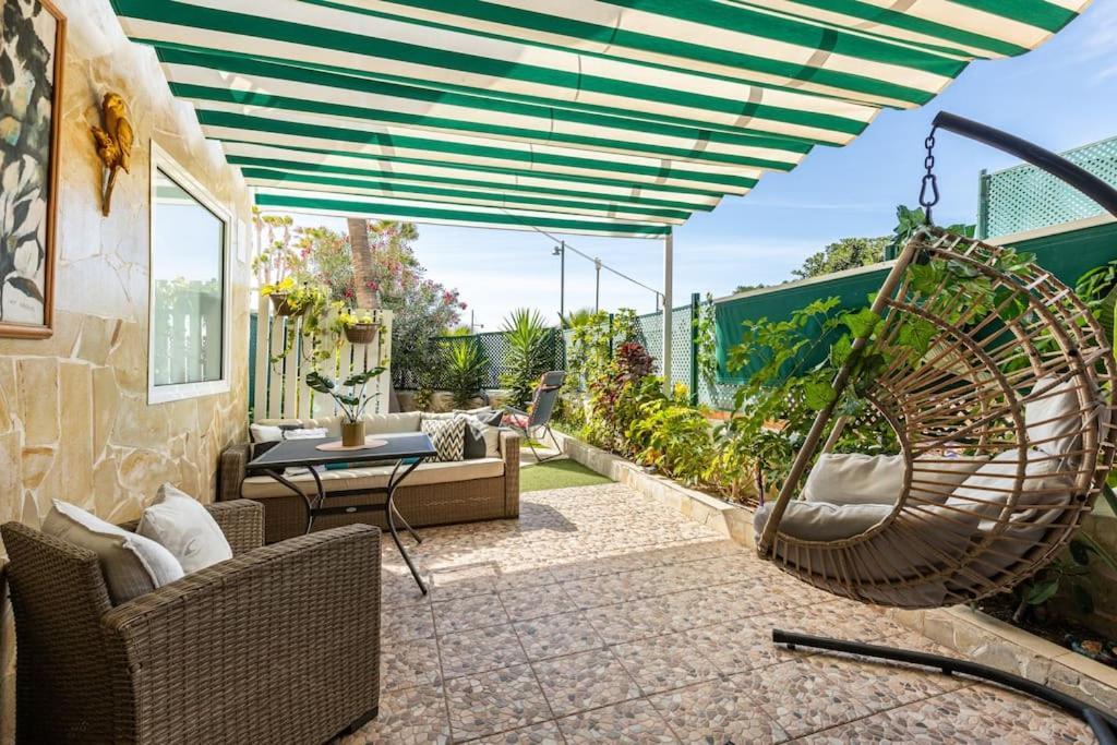 Beachfront Private Apartment In Pueblo Torviscas Sunset Harbour Costa Adeje (Tenerife) Eksteriør billede